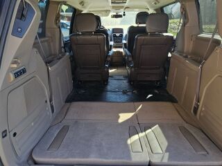 Lancia Voyager Platinum 2.8 R4 130kW