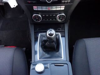 Mercedes-Benz C 200 Elegance Facelift EU5 2.1 CDi 100kW