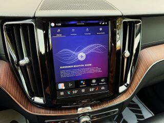 Volvo XC60 AWD Luxury Inscription FaceLift MY23 2.0 T6 Twin-Engine PLUG-IN-HYBRID LONG RANGE 293kW