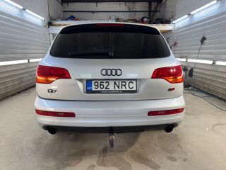 Audi Q7 S-Line 3.0 176кВ