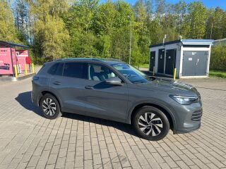 Volkswagen Tiguan 1.5 110кВ
