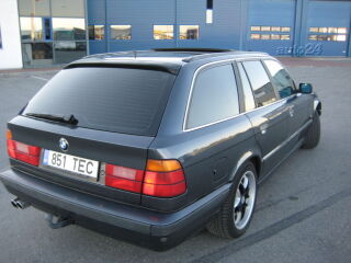 BMW 525 Touring 2.5 R6 141kW