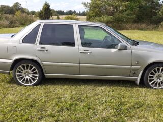 Volvo S70 2.5 103kW