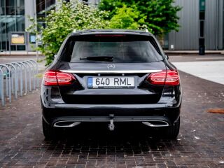 Mercedes-Benz C 200 4Matic EQ 135kW