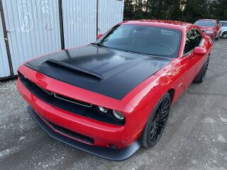 Dodge Challenger RT 5.7 V8 280kW