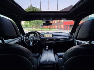 BMW X5 M-Pakett Comfort B&O 3.0 R6 190кВ