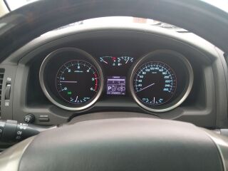 Toyota Land Cruiser 4.5 V8 210kW