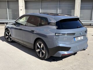 BMW iX xDrive 40 Sport 240кВ
