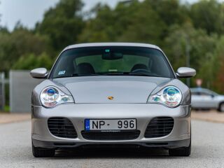 Porsche 911 Carrera 4s 235kW