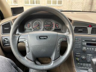 Volvo V70 Long 2.4 147кВ