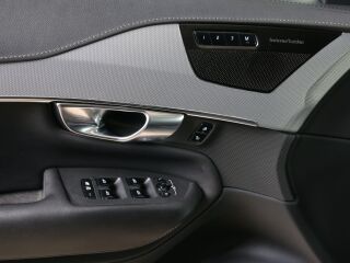 Volvo XC90 AWD DARK 7 RECHARGE INTELLI SAFE PRO 2.0 T8 Twin Engine Long Range Plug-In-Hybrid 335kW