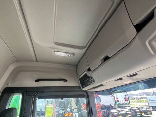 Scania P420 B6X4NB 13.0 R6