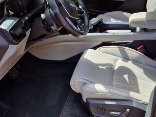 Audi e-tron 55 B&O Air 300кВ