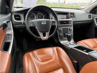 Volvo S60 Summum 2.0 120kW