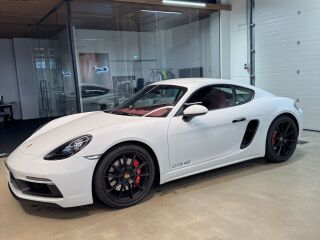 Porsche 718 GTS 4.0 V8 294kW