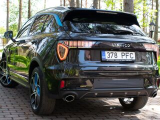 Lynk & Co 01 MORE PHEV Recharge Intelli Safe PRO 1.5 PHEV Plug-In Hybrid 192kW