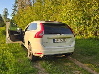 Volvo XC60 2.0 140kW