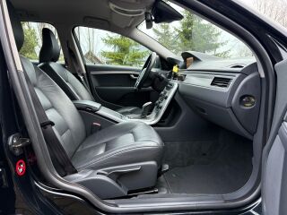 Volvo V70 Momentum 2.0 R5 D4 120kW