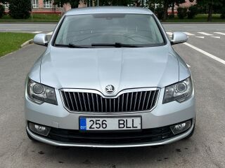 Skoda Superb Long 1.6 R4 Tdi 77kW