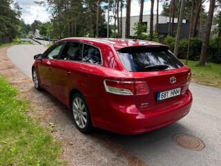 Toyota Avensis 2.2 110kW