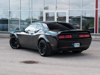 Dodge Challenger R/T Scat Pack Widebody 6.4 V8 Hemi 485hp
