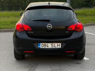 Opel Astra 1.7 81kW