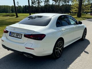 Mercedes-Benz E 300 e 4matic AMG Night packet / Burmester 2.0 215kW