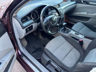 Skoda Superb 2.0 103kW