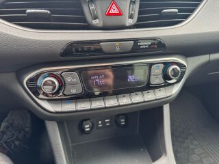 Hyundai i30 1.4 73kW