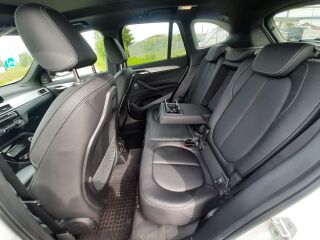 BMW X1 M-Pakett xDrive herman-kardon 2.0 140kW