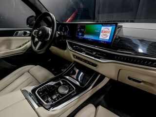 BMW X7 x-Drive40i Shadowline M-Sportpakett 3.0 280kW