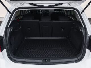 Volkswagen Golf BlueMotion Comfortline Facelift 1.4 R4 TGI 81kW