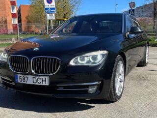 BMW 750 4.4 330kW