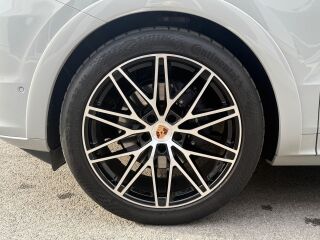 Porsche Cayenne Sport Design Pakett 3.0 260kW