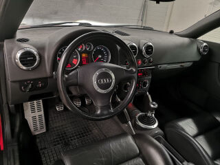 Audi TT 1.8 132кВ
