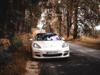 Porsche Panamera 4.8 368kW