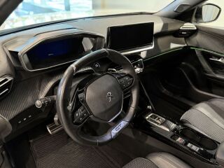 Peugeot 2008 GT BlueHDI 130 AT8 1.5 96kW