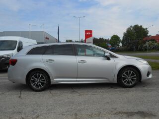 Toyota Avensis 1.6 D-4D 82kW