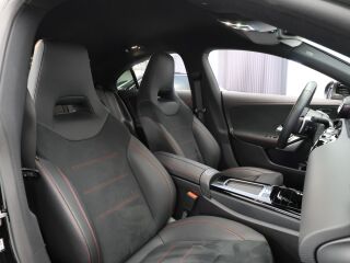 Mercedes-Benz CLA 200 AMG 1.3 120kW