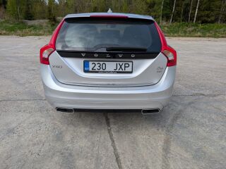 Volvo V60 2.4 158kW