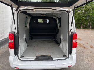 Opel Vivaro 2.0 130кВ