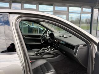 Porsche Cayenne Coupe 3.0 250кВ