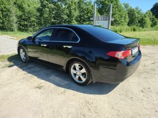 Honda Accord 2.0 115kW