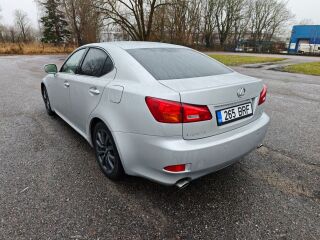 Lexus IS 250 2.5 153kW