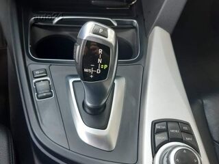 BMW 330 3.0 190kW