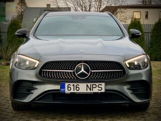 Mercedes-Benz E 300 de AMG Night pakett plug-in 225kW