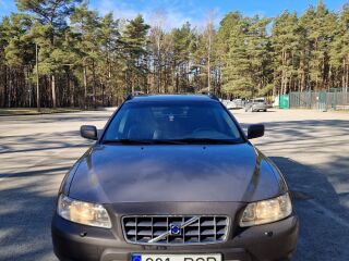 Volvo XC70 2.4 R5 D5244T4 136kW