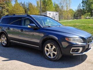 Volvo XC70 Summum AWD 2.4 D5 136kW