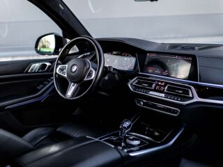 BMW X7 3.0 294kW