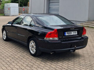 Volvo S60 2.4 D5 136kW